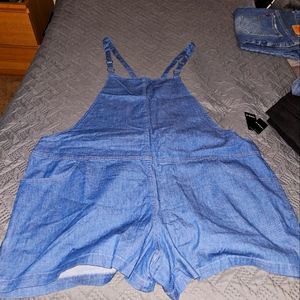 Torrid short-all /romper